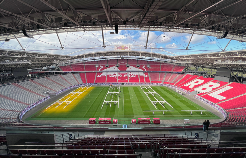 Das Innere des Fußballstadions der Mannschaft von RB Leipzig.
